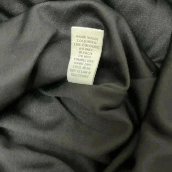 2/$12 Charlotte Russe Sequin Black And Gold Bodycon Dress Size XS Low Cocktail - Picture 5 of 10